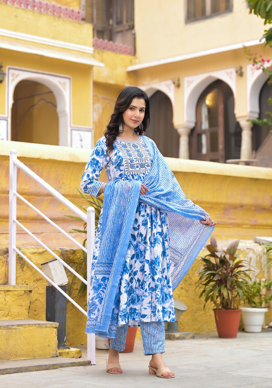 Blue and White Simple Daily Wear Kurta Set for Women